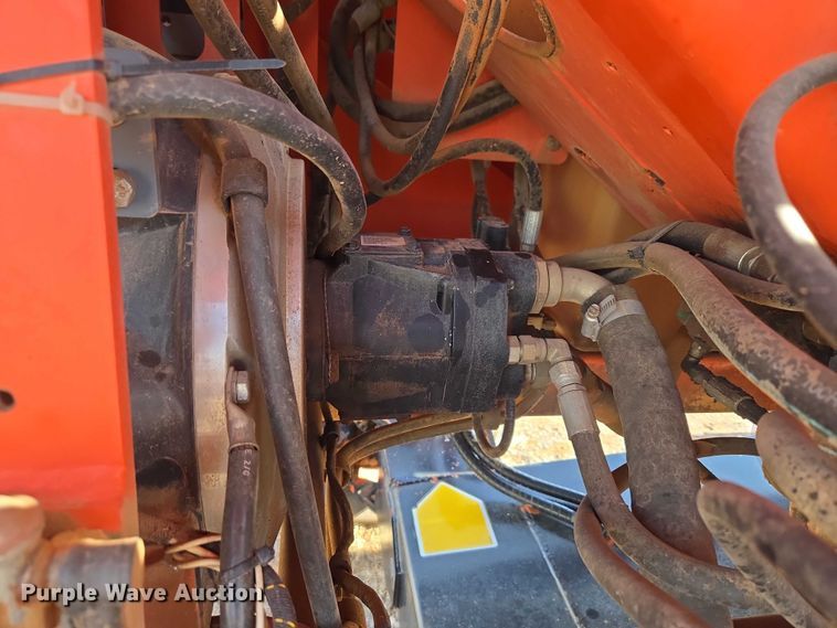 image for item ET1473 2007 Snorkel TB-42CU boom lift