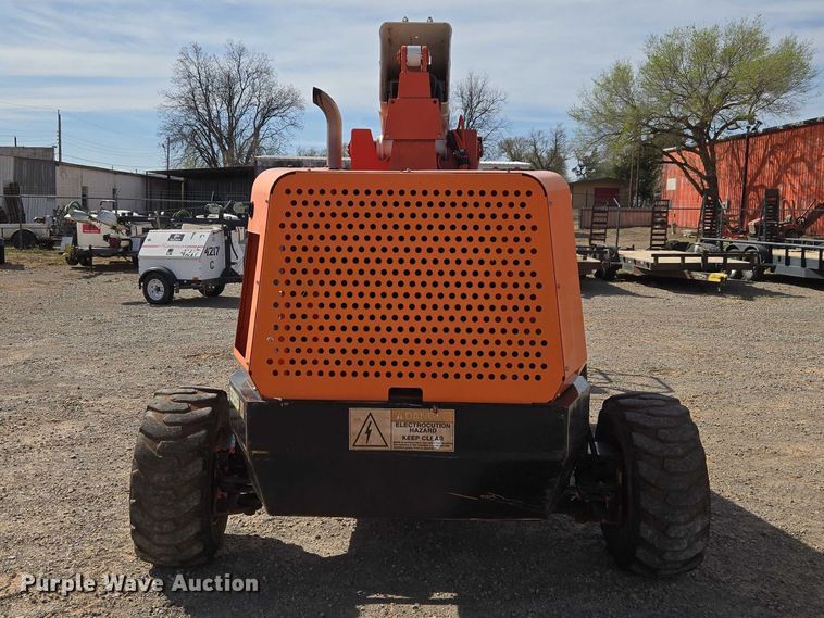 image for item ET1474 2007 Snorkel TB-42CU boom lift