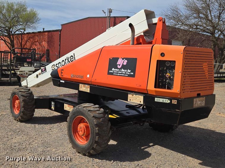 image for item ET1474 2007 Snorkel TB-42CU boom lift