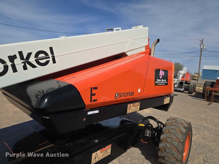 image for item ET1474 2007 Snorkel TB-42CU boom lift
