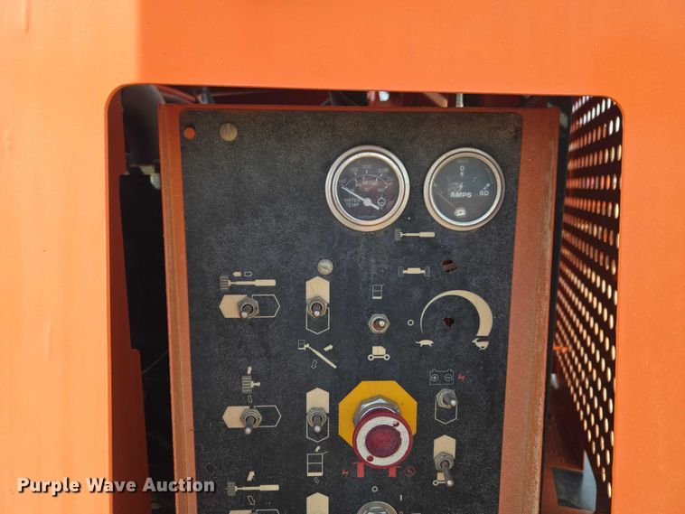 image for item ET1474 2007 Snorkel TB-42CU boom lift