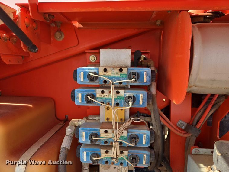 image for item ET1474 2007 Snorkel TB-42CU boom lift