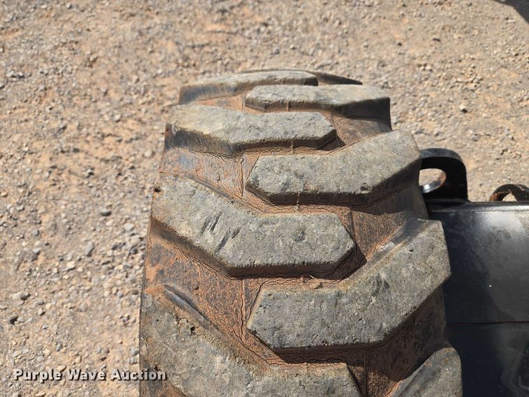 image for item ET1474 2007 Snorkel TB-42CU boom lift