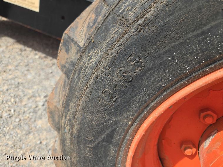 image for item ET1474 2007 Snorkel TB-42CU boom lift