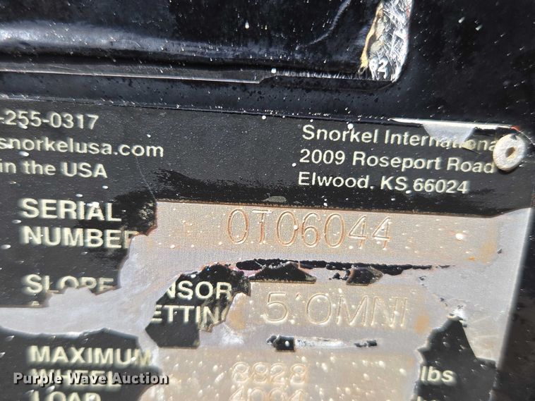 image for item ET1474 2007 Snorkel TB-42CU boom lift