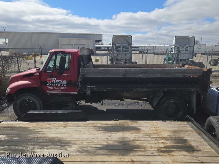 image for item ET1499 2012 International 4300 dump truck