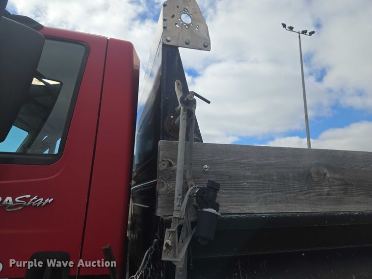 image for item ET1499 2012 International 4300 dump truck