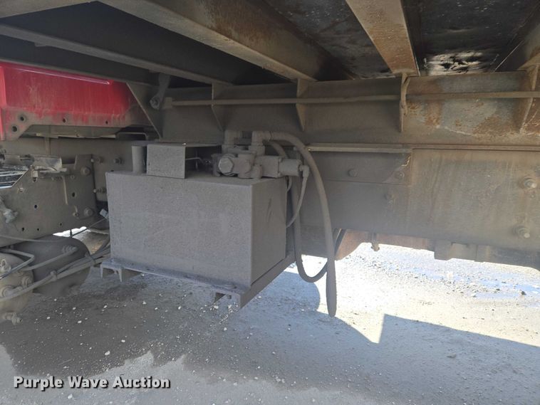 image for item ET1499 2012 International 4300 dump truck