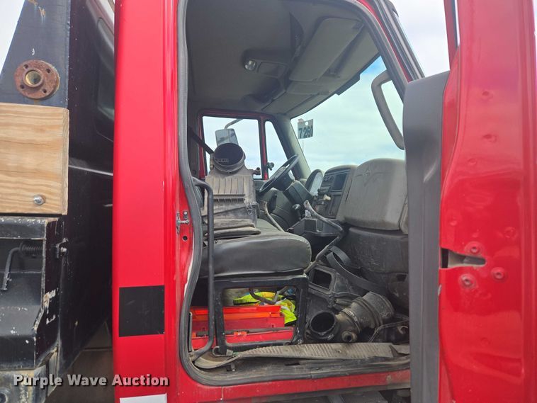 image for item ET1499 2012 International 4300 dump truck