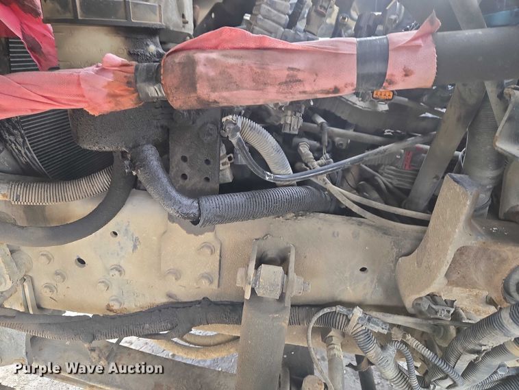 image for item ET1499 2012 International 4300 dump truck