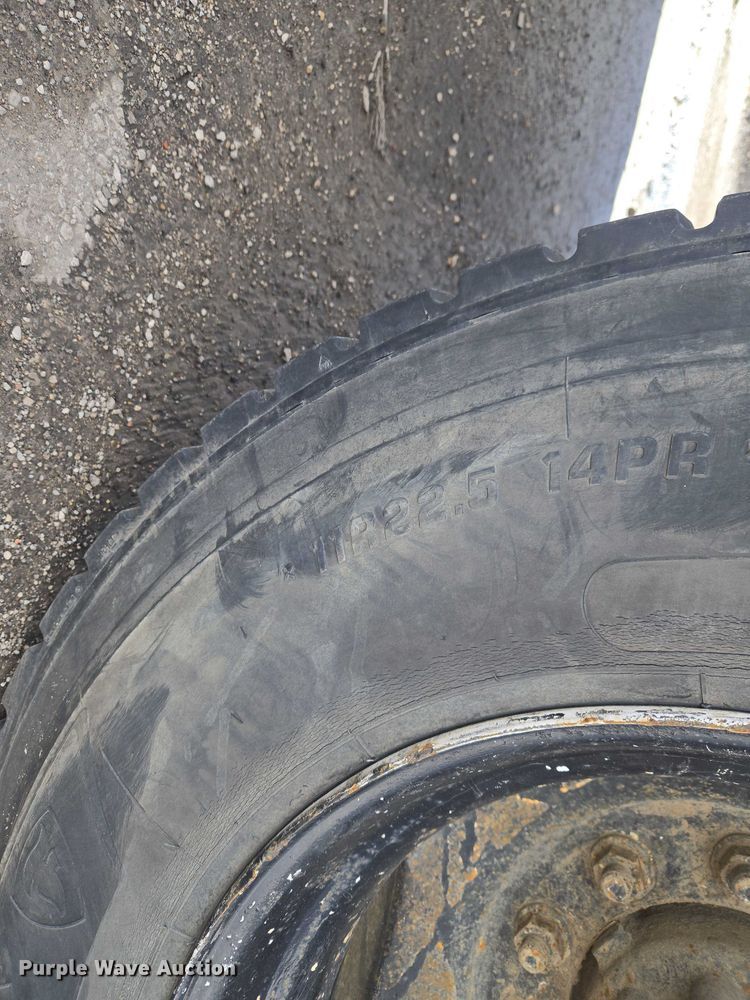 image for item ET1499 2012 International 4300 dump truck