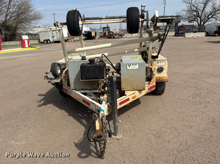 image for item ET1846 2017 Larson LCT 7500 reel trailer