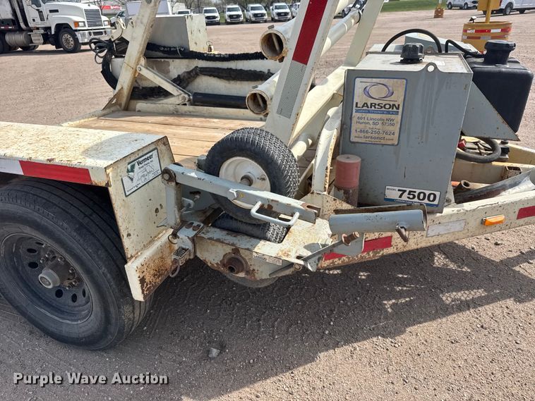 image for item ET1846 2017 Larson LCT 7500 reel trailer