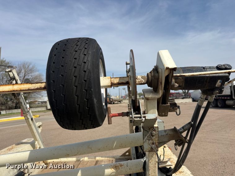 image for item ET1846 2017 Larson LCT 7500 reel trailer