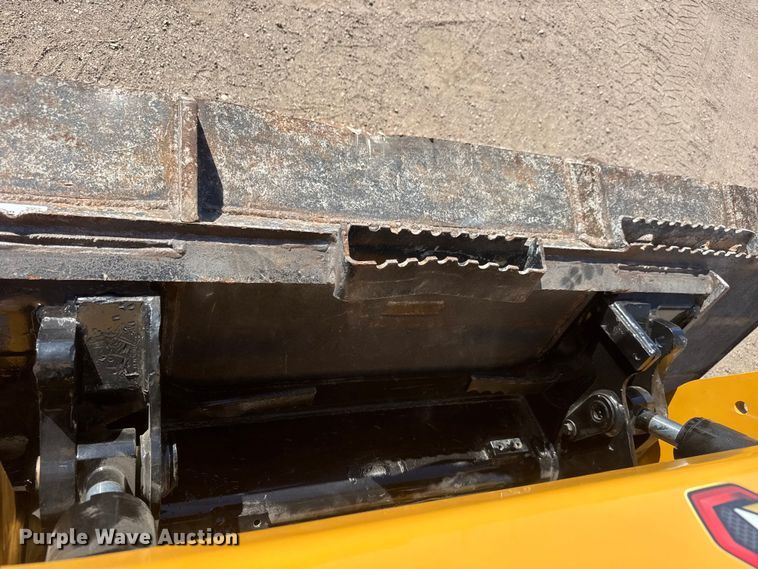 image for item ET1922 2022 Caterpillar 259D3 tracked skid steer loader