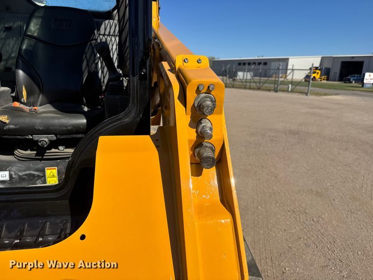 image for item ET1922 2022 Caterpillar 259D3 tracked skid steer loader