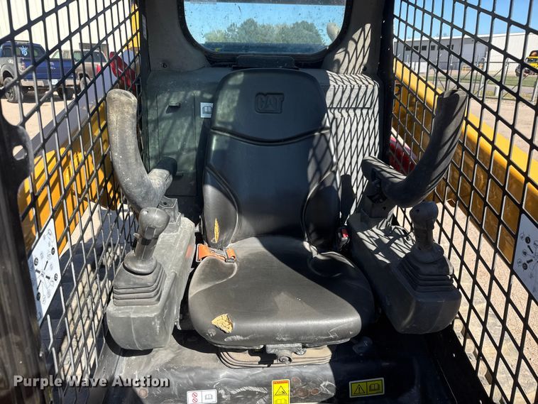 image for item ET1922 2022 Caterpillar 259D3 tracked skid steer loader