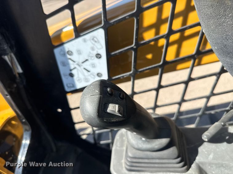 image for item ET1922 2022 Caterpillar 259D3 tracked skid steer loader