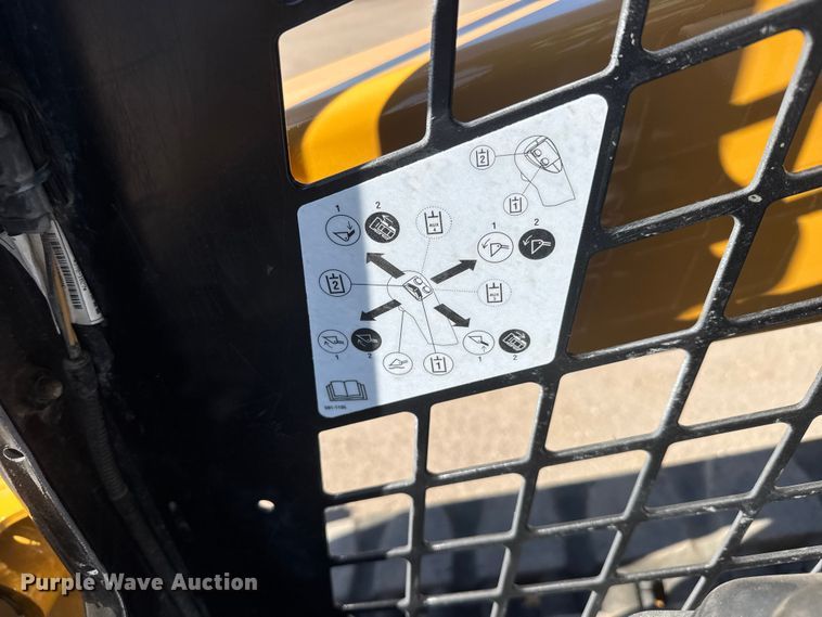 image for item ET1922 2022 Caterpillar 259D3 tracked skid steer loader