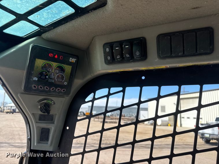 image for item ET1922 2022 Caterpillar 259D3 tracked skid steer loader