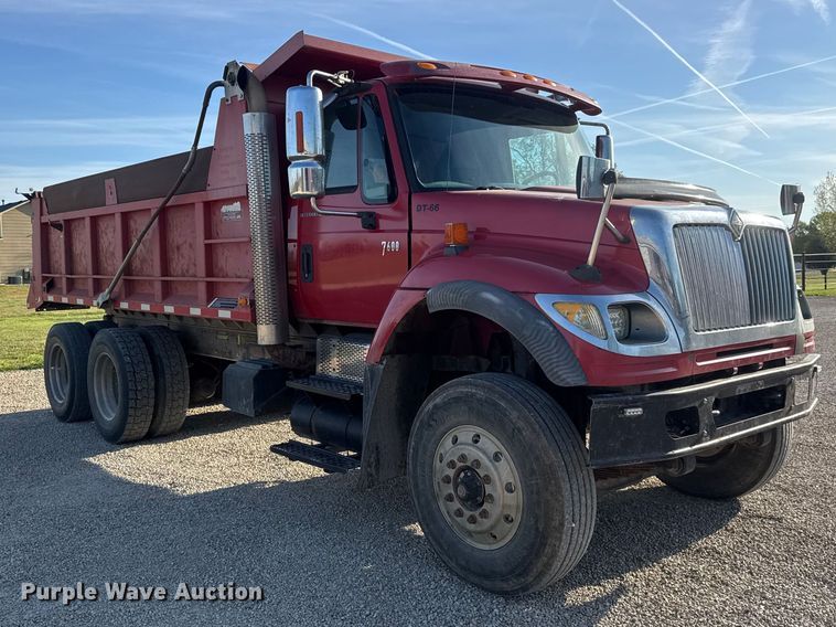 image for item ET1923 2006 International 7600 dump truck