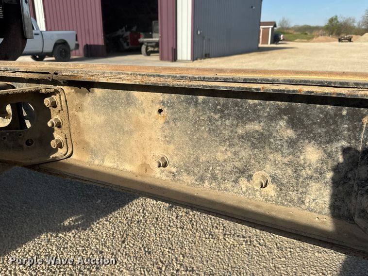 image for item ET1923 2006 International 7600 dump truck