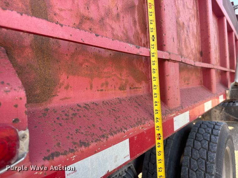 image for item ET1923 2006 International 7600 dump truck