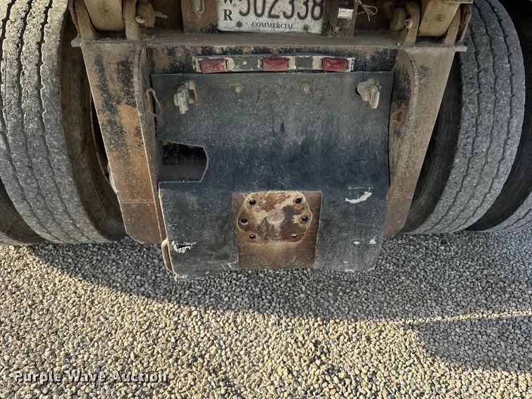 image for item ET1923 2006 International 7600 dump truck