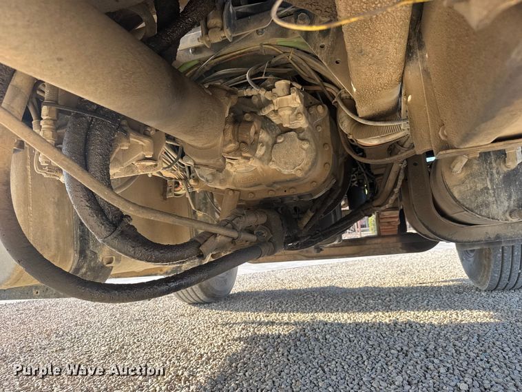 image for item ET1923 2006 International 7600 dump truck