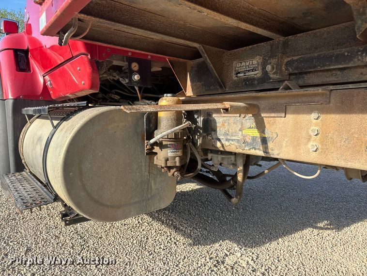 image for item ET1923 2006 International 7600 dump truck