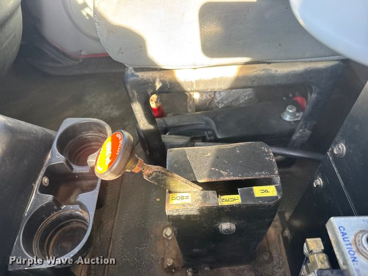 image for item ET1923 2006 International 7600 dump truck