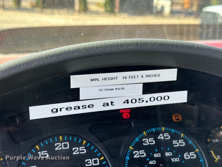 image for item ET1923 2006 International 7600 dump truck