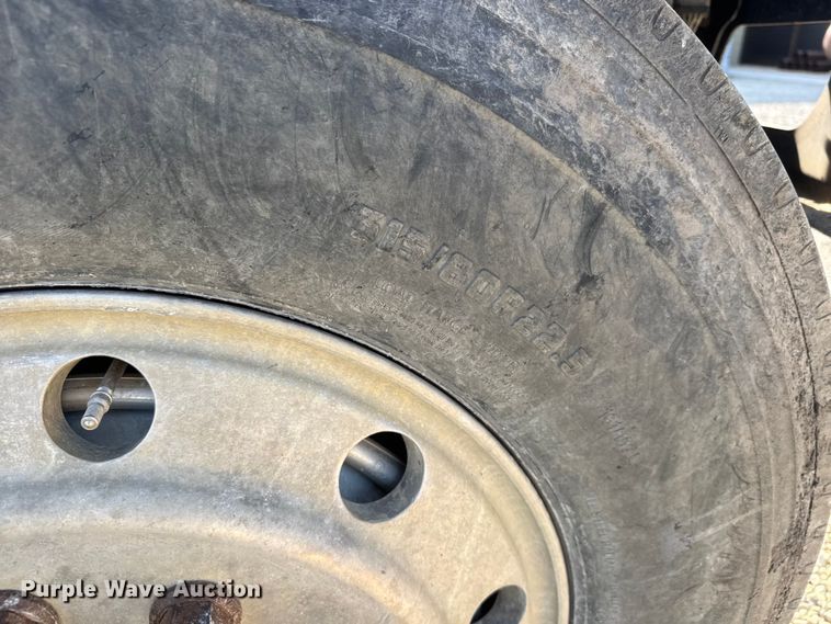 image for item ET1923 2006 International 7600 dump truck