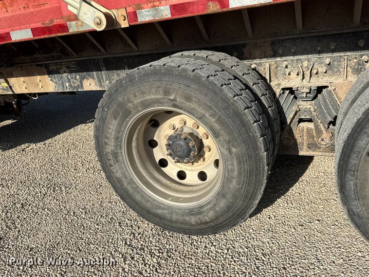 image for item ET1923 2006 International 7600 dump truck