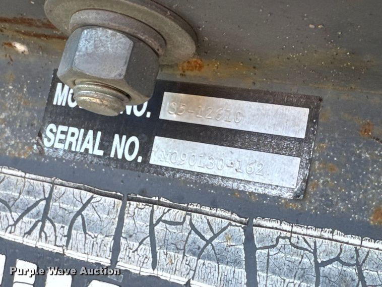 image for item ET1942 KW 35-12610 skid steer snow plow