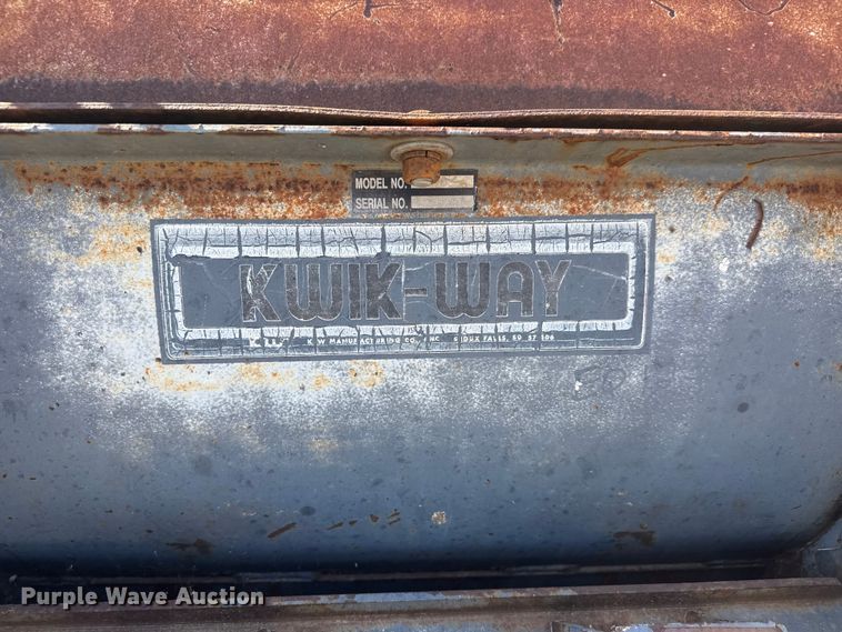 image for item ET1943 KW 35-12610 skid steer snow plow