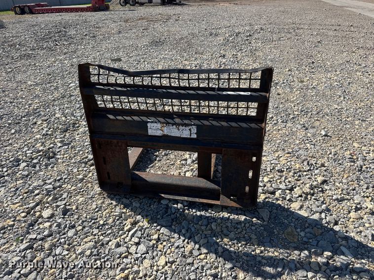 image for item ET1947 skid steer forks