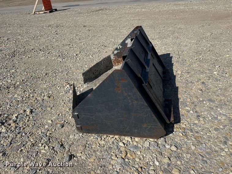 image for item ET1948 Skid steer concrete chute bucket