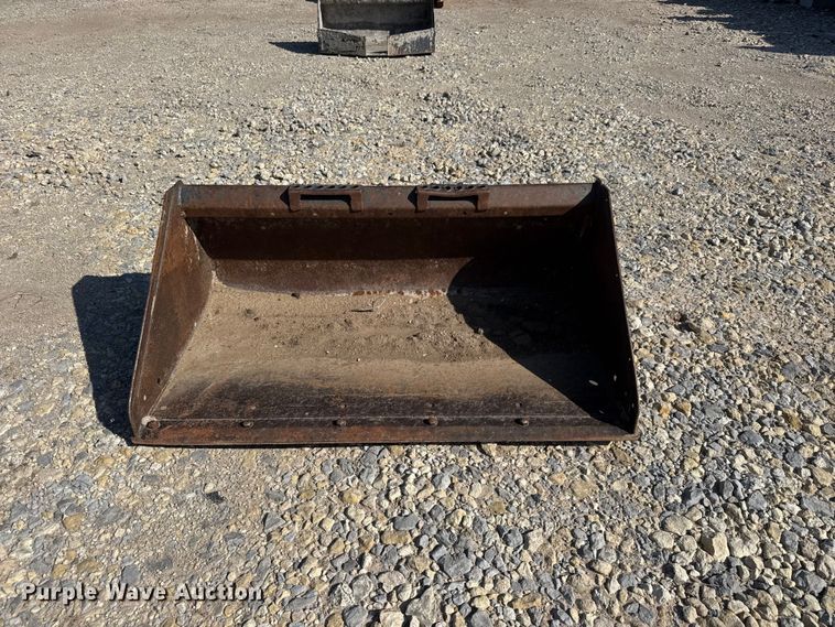 image for item ET1949 skid steer bucket