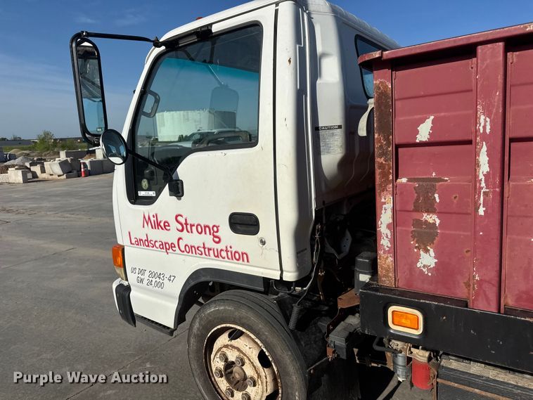 image for item ET1956 2005 Isuzu NPR dump truck