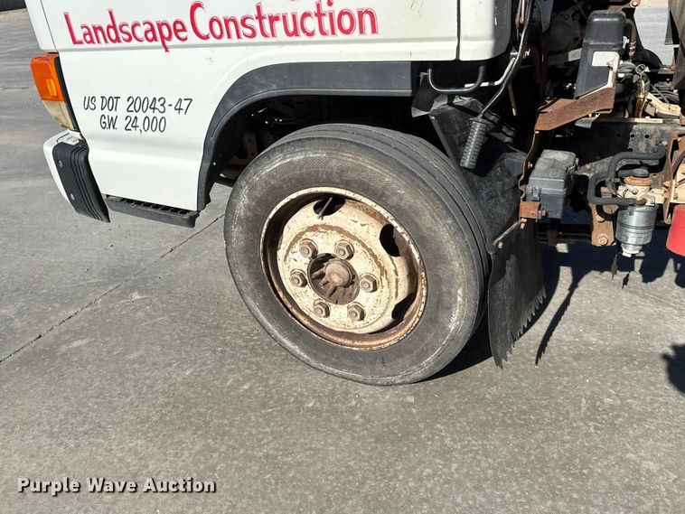 image for item ET1956 2005 Isuzu NPR dump truck