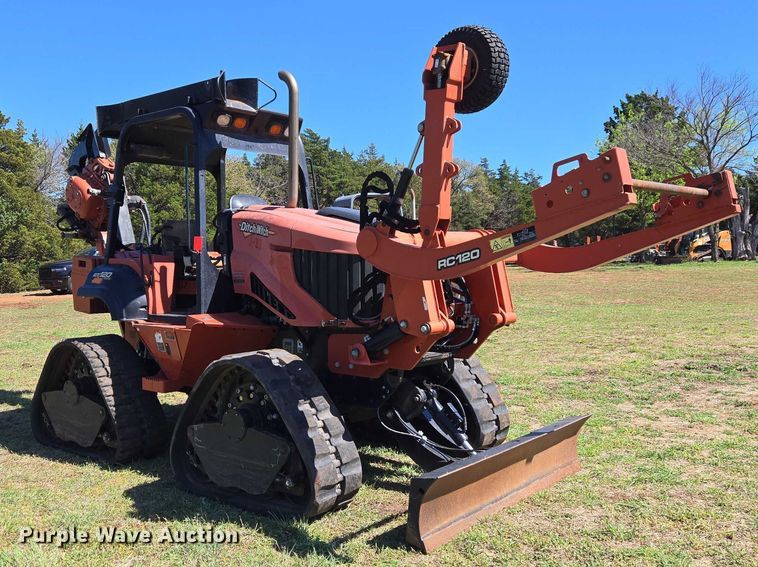 image for item ET5197 2014 Ditch Witch RT120 QUAD vibratory cable plow