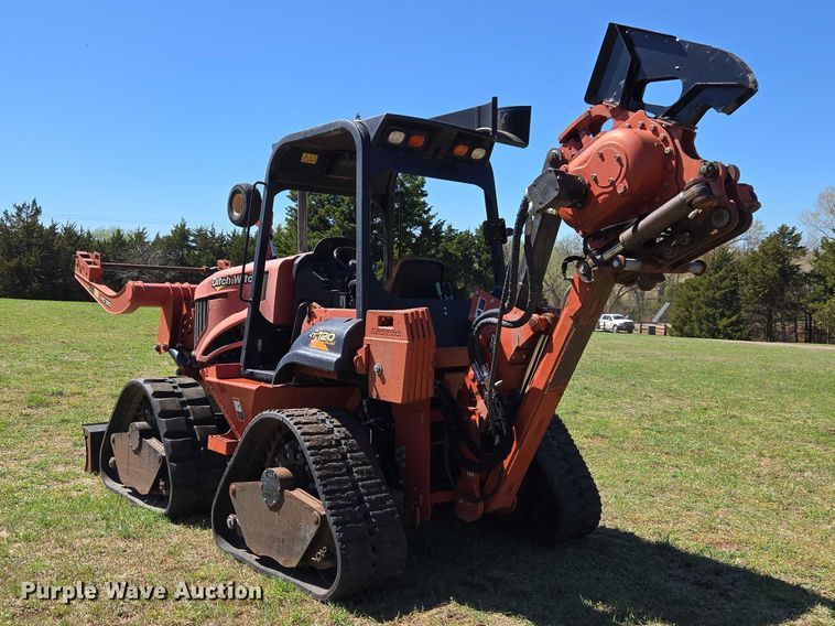 image for item ET5197 2014 Ditch Witch RT120 QUAD vibratory cable plow