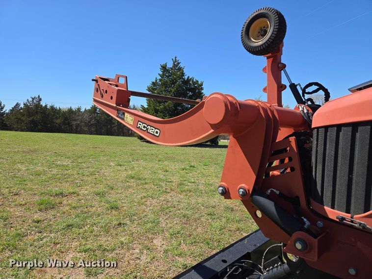 image for item ET5197 2014 Ditch Witch RT120 QUAD vibratory cable plow