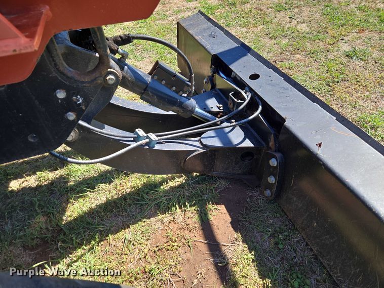 image for item ET5197 2014 Ditch Witch RT120 QUAD vibratory cable plow