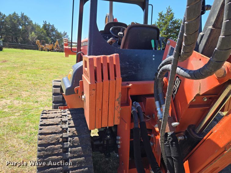 image for item ET5197 2014 Ditch Witch RT120 QUAD vibratory cable plow
