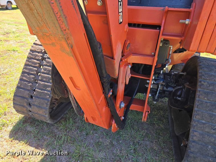 image for item ET5197 2014 Ditch Witch RT120 QUAD vibratory cable plow