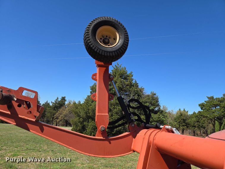 image for item ET5197 2014 Ditch Witch RT120 QUAD vibratory cable plow