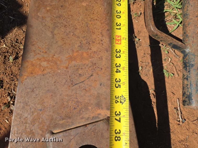 image for item ET5197 2014 Ditch Witch RT120 QUAD vibratory cable plow