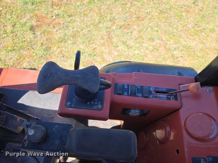 image for item ET5197 2014 Ditch Witch RT120 QUAD vibratory cable plow